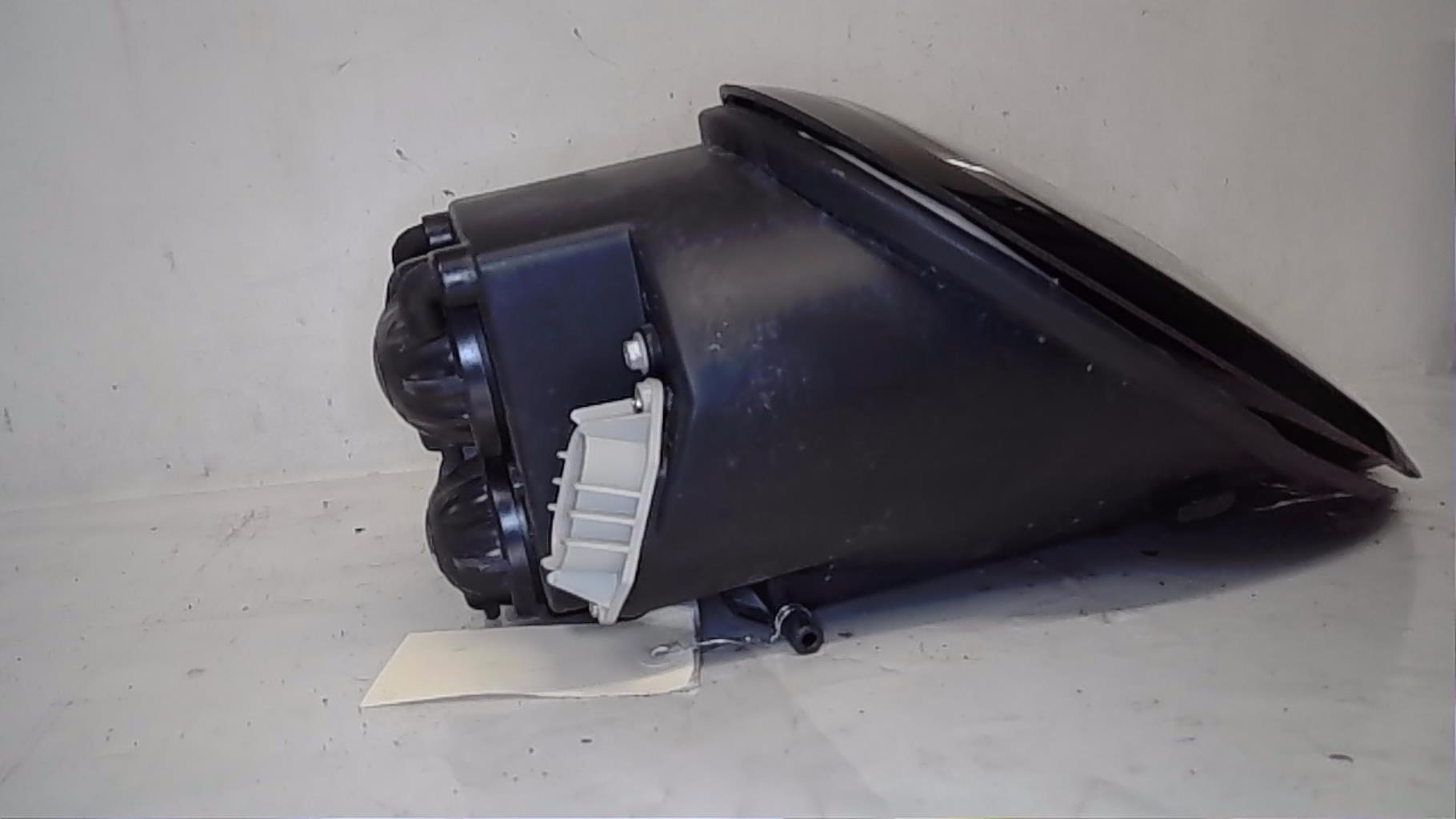 Right headlight – Porsche 911 (996) 3.4 Carrera (1997-2001)