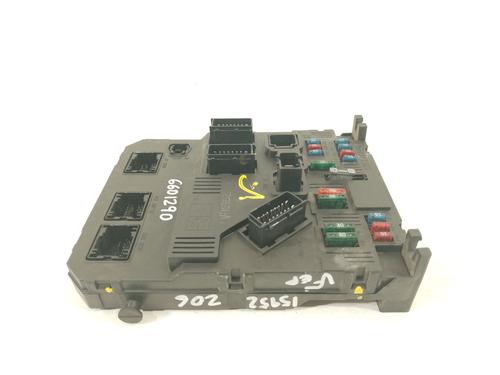 Used Fuse box PEUGEOT 206 Hatchback (2A/C) 1.4 HDi eco 70 (68 hp) 30775733