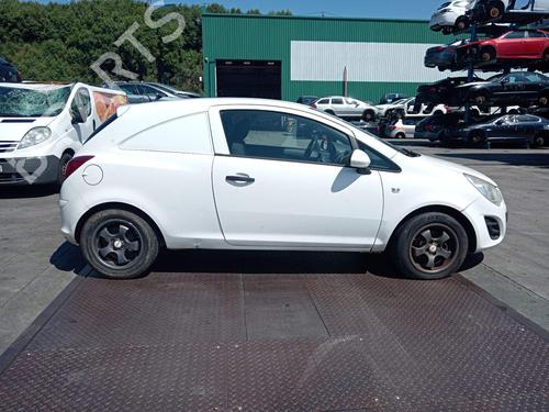 Fuse box OPEL CORSA D (S07) 1.3 CDTI (L08, L68) | BP26739352E1 - Image 9