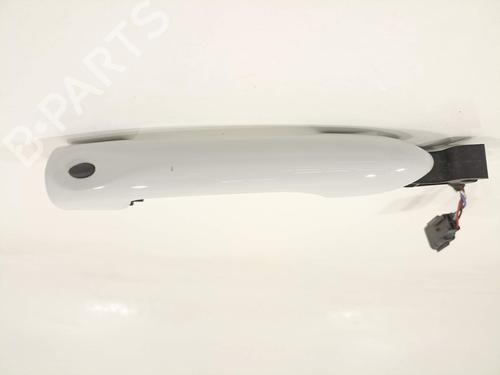 front-right-exterior-door-handle-renault-clio-iv-bh_-806b04979r-2012-2013-2014-2015-2016-2017-2018-2019-2020-2021-17144994 main image