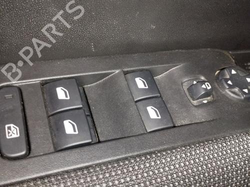 Used Left front window switch Left front window switch CITROËN C3 AIRCROSS II (2R_, 2C_) 1.2 PureTech 82 (2RHMRC, 2RHMZB) (82 hp) 36014100 36014100