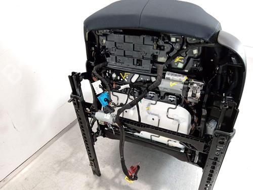 Left front seat CUPRA TAVASCAN (KR1)  | BP39074903C15  - Image 7
