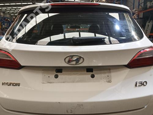 Used Tailgate Tailgate HYUNDAI i30 Estate (GD) 1.6 CRDi (110 hp) 9698358 9698358