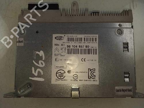 Used Radio Radio 4656740 4656740