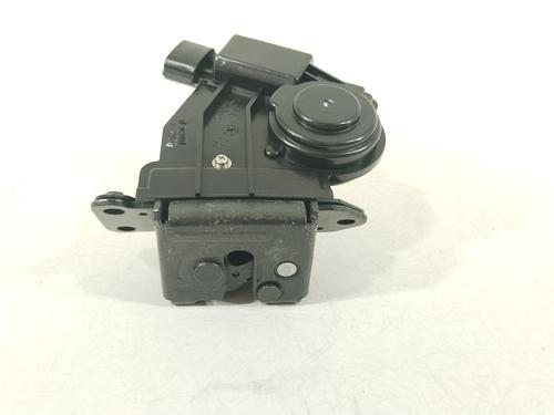 Used Tailgate lock Tailgate lock 38517363 38517363