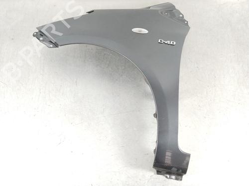 Used Left front fenders TOYOTA YARIS (_P9_) 1.4 D-4D (NLP90_, NLP90R) (90 hp) 28184492