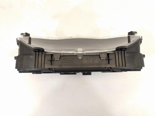 Instrument cluster TOYOTA AURIS (_E18_)  | BP7084906C47 