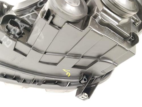 Right headlight CITROËN C3 Picasso (SH_) 1.6 HDi | BP38263432C29 - Image 10
