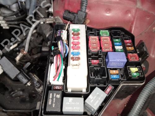 Used Fuse box Fuse box 36696323 36696323