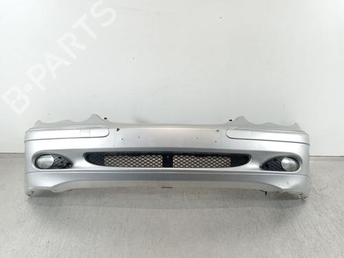 Used Front bumper MERCEDES-BENZ C-CLASS (W203) [2000-2007]  20215617