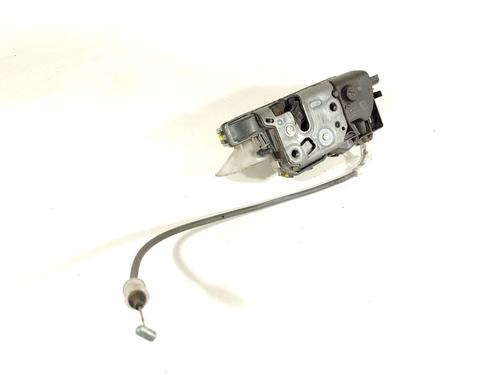Cerradura puerta delantera izquierda Cerradura puerta delantera izquierda 38331054 38331054