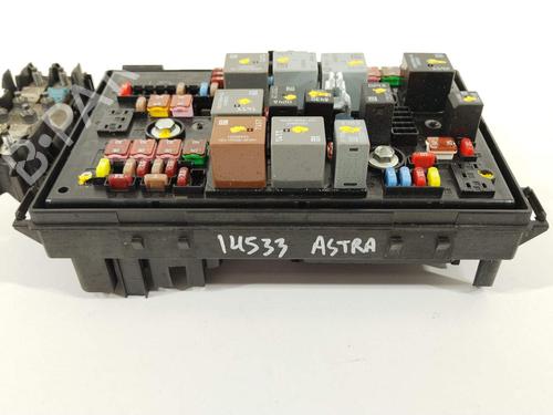 Fuse box OPEL ASTRA J (P10) 2.0 CDTI (68) | BP27396351E1 - Image 5