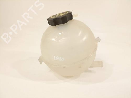 Used Expansion tank Expansion tank 17490894 17490894