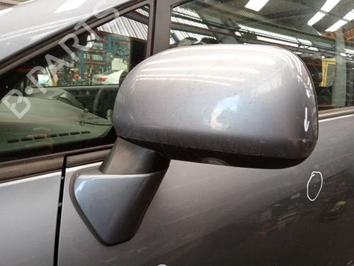 Rétroviseur gauche TOYOTA VERSO (_R2_) 2.0 D-4D (AUR20_, AUR20R) (126 hp) 29374310