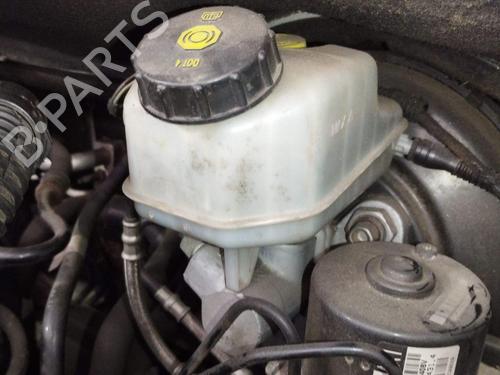 brake-master-cylinder-opel-astra-j-p10-2009-2010-2011-2012-2013-2014-2015-2016-38601543 main image