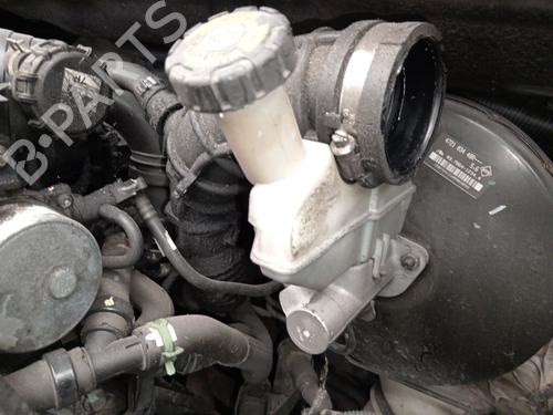 Used Brake master cylinder RENAULT CLIO III (BR0/1, CR0/1) 1.5 dCi (BR17, CR17) (86 hp) 31572683