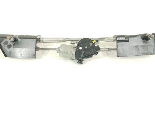 front-wiper-motor-suzuki-jimny-closed-off-road-vehicle-a6g-2018-34448193 main image