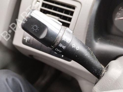 Used Headlight switch HYUNDAI TUCSON (JM) 2.0 CRDi (136 hp) 31291385