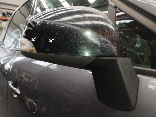 Used Right mirror Right mirror 38235331 38235331