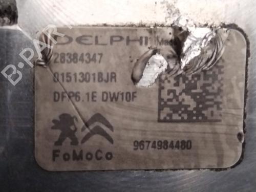 Pompe à injection CITROËN C4 Picasso II 2.0 BlueHDi 150 (150 hp) 32090373