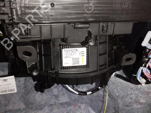 Used Heater blower motor TOYOTA YARIS CROSS (MXP_) 1.5 Hybrid All-wheel Drive (MXPJ15) (116 hp) 31585118