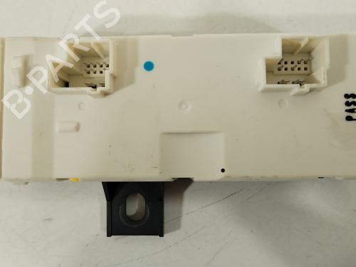 Used Electronic module Electronic module MERCEDES-BENZ GLA-CLASS (X156) GLA 200 CDI / d (156.908) (136 hp) 33240224 33240224