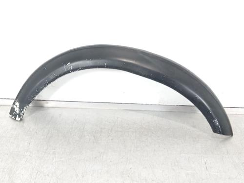 Used Front right wheel arch trim Front right wheel arch trim SUZUKI SAMURAI Closed Off-Road Vehicle (SJ_) 1.0 All-wheel Drive (SJ410) (45 hp) 32760003 32760003