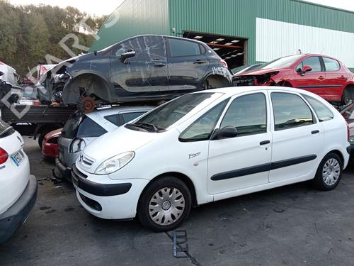 Fuse box CITROËN XSARA PICASSO (N68) 1.6 HDi | BP29909628E1