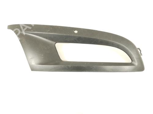 Used Grille VW POLO V (6R1, 6C1) 1.6 TDI (90 hp) 30288093