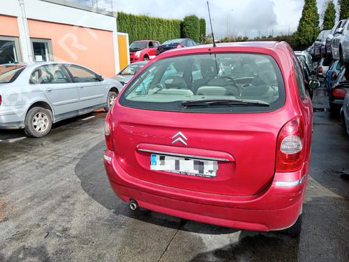 Right headlight CITROËN XSARA PICASSO (N68) 1.6 16V | BP25715852C29 