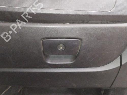 Used Glove box Glove box 38060589 38060589