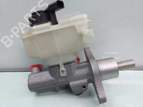 Used Brake master cylinder Brake master cylinder 3268935 3268935