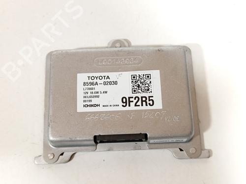 Used Xenon ballast TOYOTA COROLLA Hatchback (_E21_, _EA1_, _EH1_) 1.8 Hybrid (ZWE211) (98 hp) 31809753