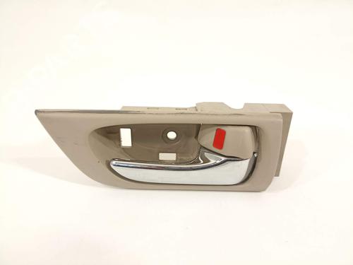 Used Front right interior door handle Front right interior door handle 15187655 15187655