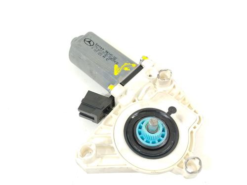 Rudehejsemotor forskærm højre MERCEDES-BENZ A-CLASS (W169) A 150 (169.031, 169.331) (95 hp) 31828759