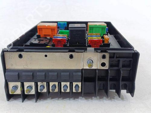 Fuse box SKODA YETI (5L) 1.2 TSI | BP26558467E1 - Image 5