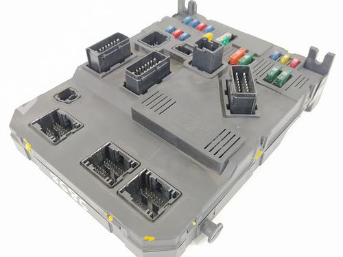fuse-box-citroen-c3-pluriel-hb_-16-9650585680-s118085300-2003-10108302 main image