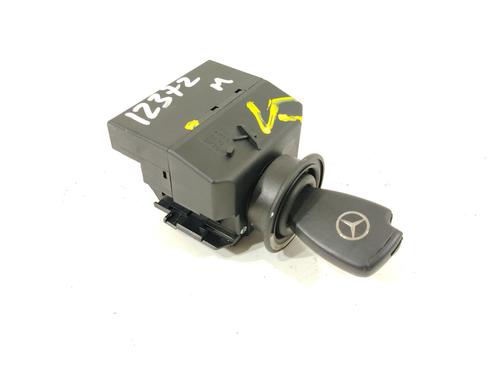 Used Ignition barrel MERCEDES-BENZ E-CLASS (W211) E 270 CDI (211.016) (177 hp) 18002583
