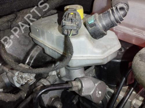 brake-master-cylinder-opel-zafira-tourer-c-p12-2011-37425209 main image