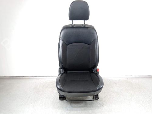 Used Right front seat Right front seat CITROËN C4 AIRCROSS 1.6 HDi 115 (114 hp) 31665178 31665178