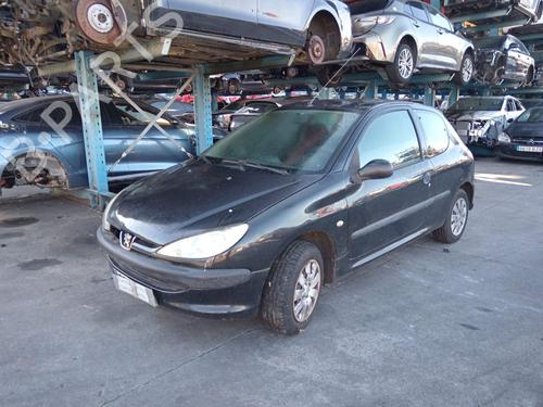 Used Parts PEUGEOT 206 Hatchback (2A/C) 1.4 i 4995143