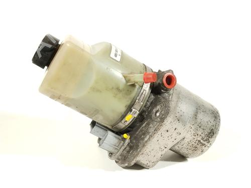 Używane Pompa wspomagania kierownicy FORD FOCUS II (DA_, HCP, DP) [2004-2013]  16813936