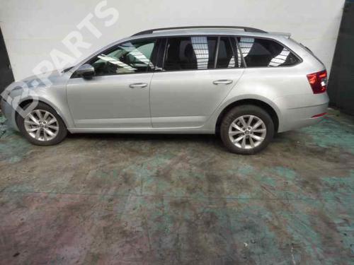 Used Parts SKODA OCTAVIA III Combi (5E5, 5E6)  1.6 TDI  572774