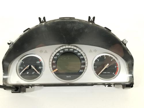 Used Instrument cluster MERCEDES-BENZ C-CLASS (W204) [2007-2015]  21115668