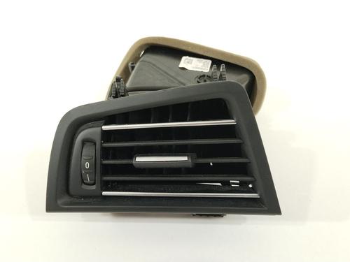 Used Air vent BMW 5 Touring (F11) 525 d xDrive (218 hp) 28021774