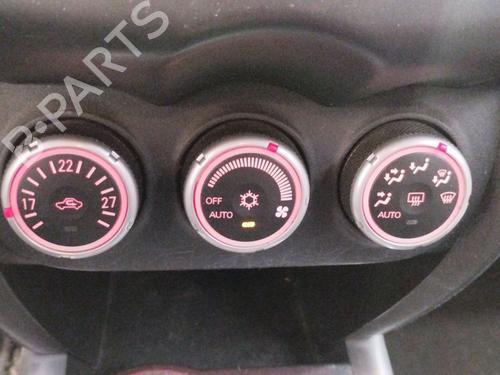 Used Climate control Climate control 38458338 38458338