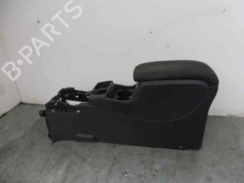 Used Armrest / Center console Armrest / Center console 7162712 7162712