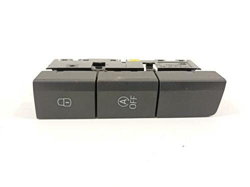Used Switch SEAT ARONA (KJ7, KJP) [2017-2025]  17759681