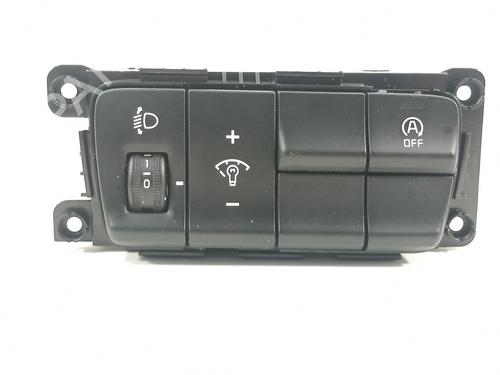 Used Switch KIA SPORTAGE IV (QL, QLE) [2015-2022]  15096904