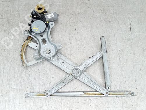 Rudehejsemekanisme Højre foran TOYOTA COROLLA Verso (ZER_, ZZE12_, R1_) 2.2 D-4D (AUR10_, AUR10R) (136 hp) 31880694